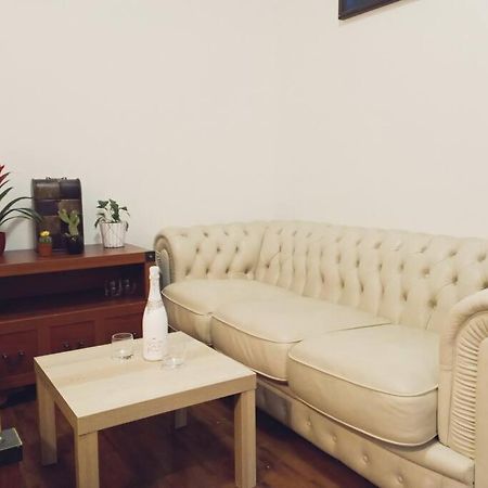 Apartment Captain Nemo Прага Екстериор снимка